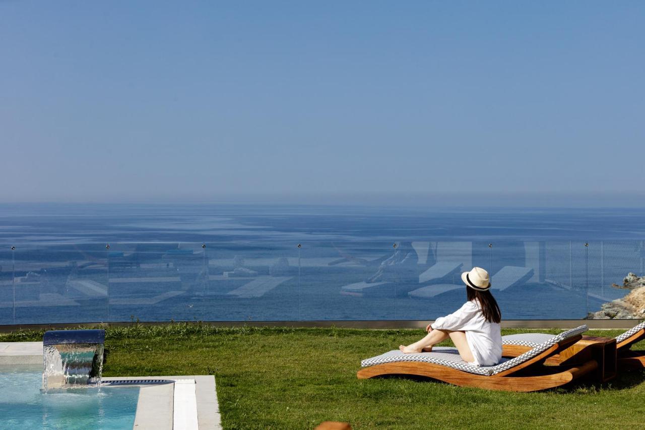 Villa Ligaria Pinnacle Екстериор снимка