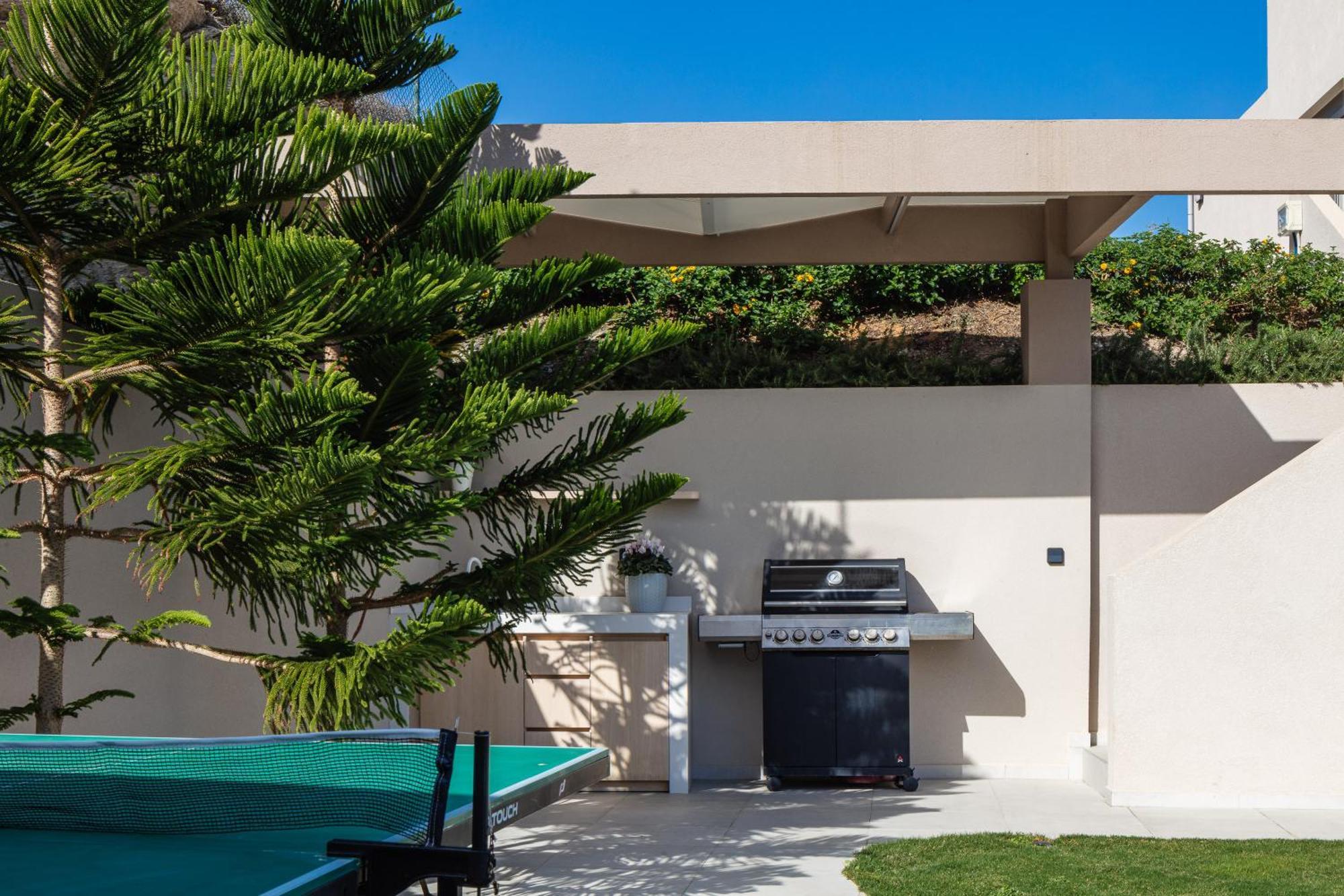 Villa Ligaria Pinnacle Екстериор снимка