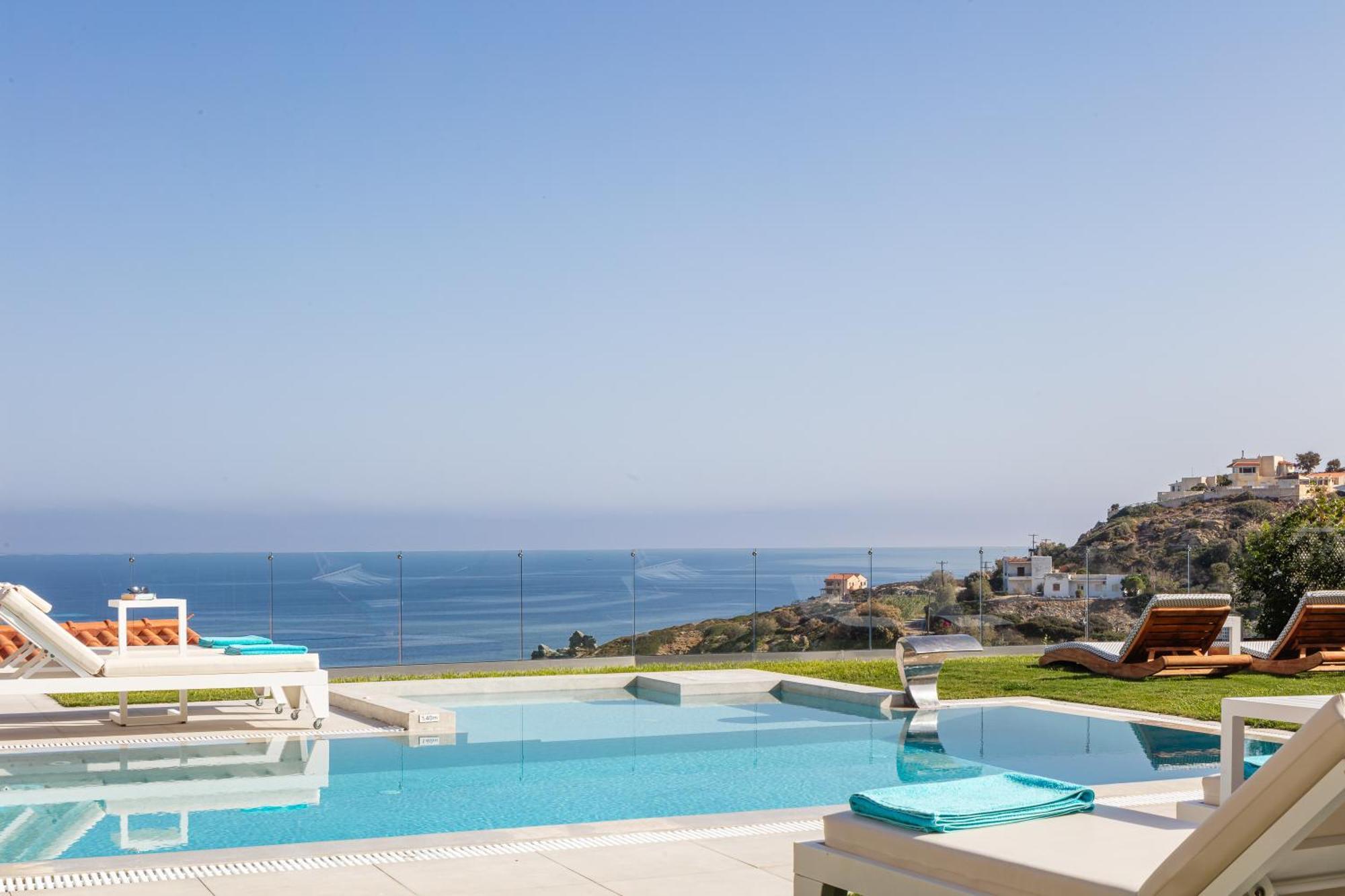 Villa Ligaria Pinnacle Екстериор снимка