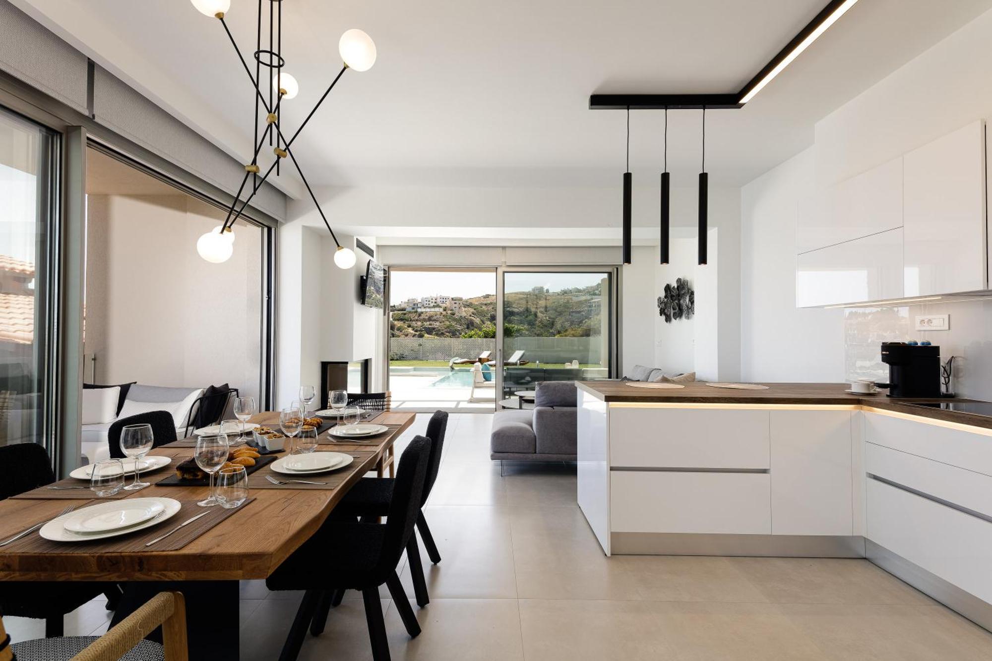 Villa Ligaria Pinnacle Екстериор снимка